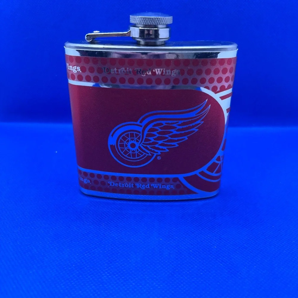 Detroit Red Wings Red Flask
